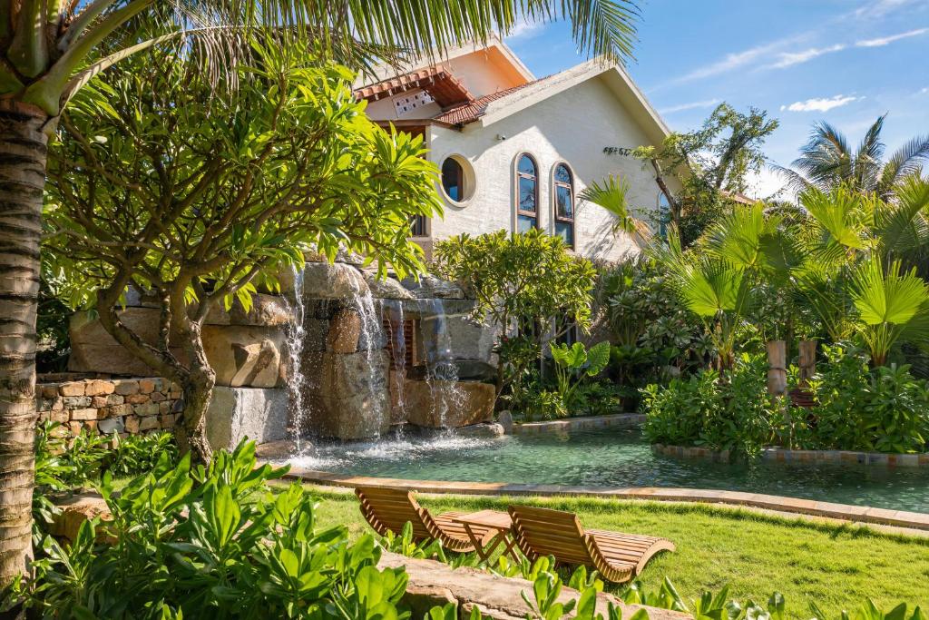 Sun Village Resort Phú Yên - Thiên Đường Nghỉ Dưỡng 4 Thiết kế phòng nghỉ tại Sun Village Resort hướng đến sự riêng tư, thư giãn và cảm giác gần gũi với cảnh quan tự nhiên