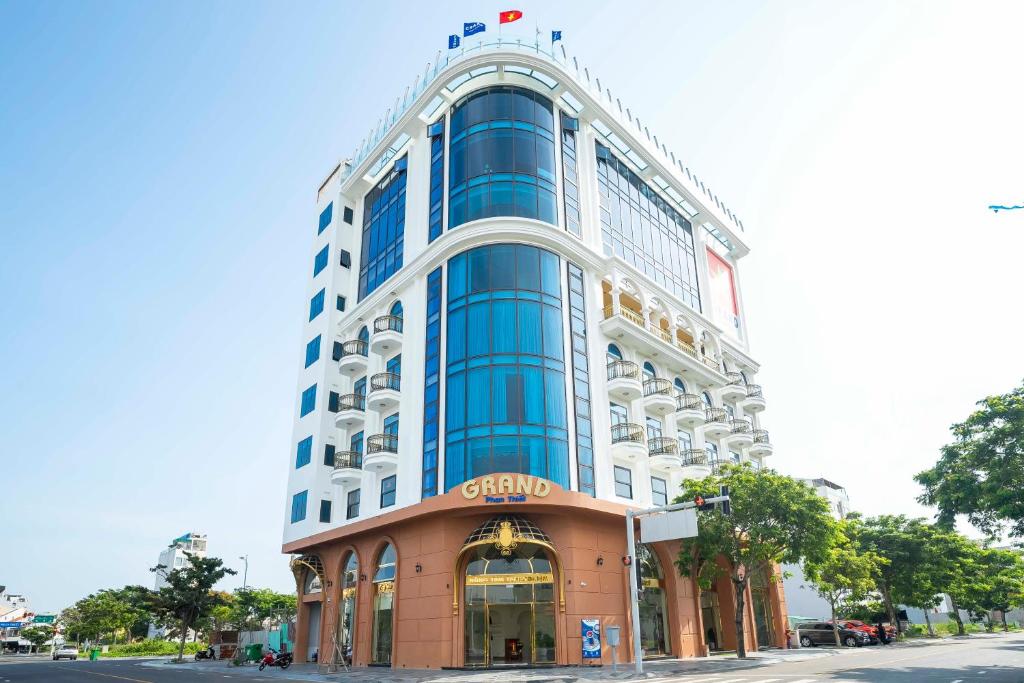 Đơn vị vận hành toàn diện khách sạn Grand Phan Thiết Hotel | Setup OTA khách sạn Grand Phan Thiết Hotel