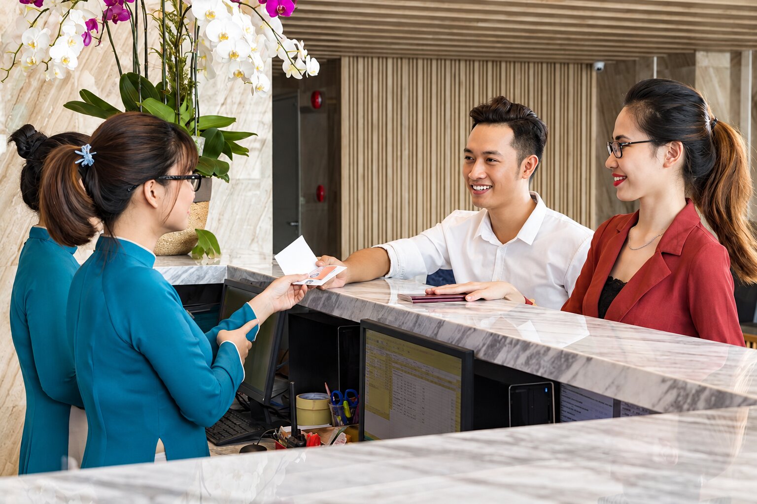 Vận hành khách sạn từ góc nhìn của GM chuyên nghiệp 2 GM tối ưu giá bán và nguồn thu để tăng doanh thu đồng thời đảm bảo lợi nhuận khách sạn