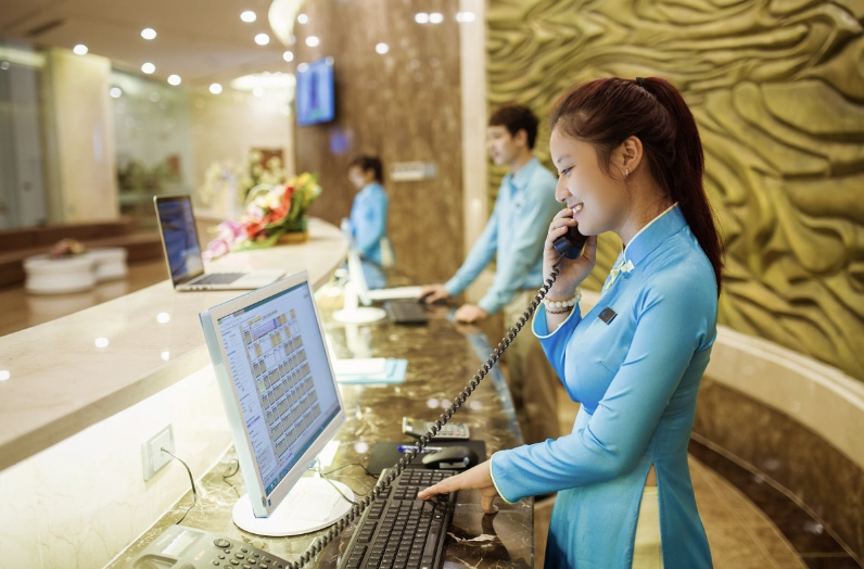 Báo vanhoathoidai.vn: Kans Hospitality - Đơn vị vận hành khách sạn chuyên nghiệp 1 Kinh nghiệm thực tế giúp Kans Hospitality thấu hiểu từng bài toán vận hành